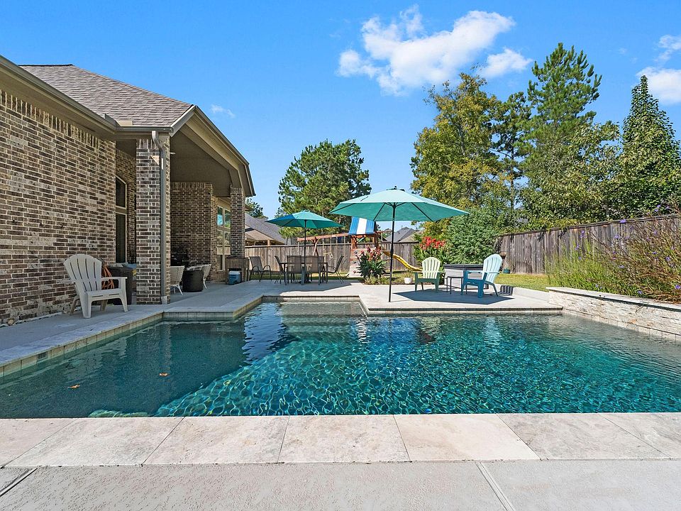 1st image of 163 Wade Pointe Dr
