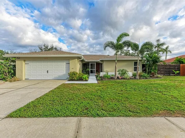 1477 Dogwood Dr, Sarasota, FL 34232