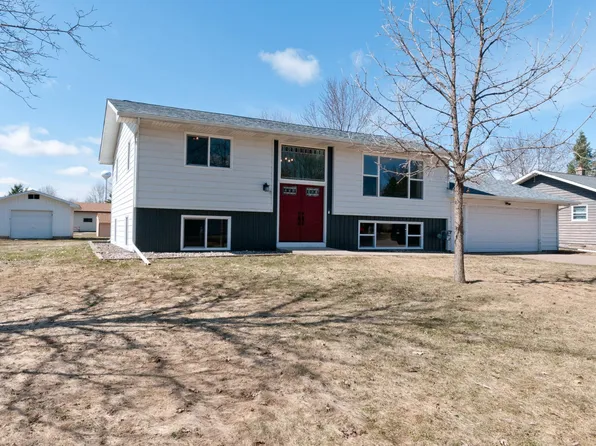932 Yorkshire Ave, Rice Lake, WI 54868