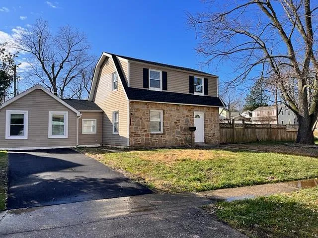 1209 Greystone Rd — Photo 1