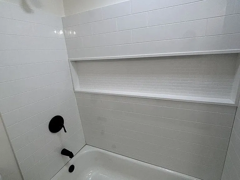 2535 Martin Cir — Photo 4