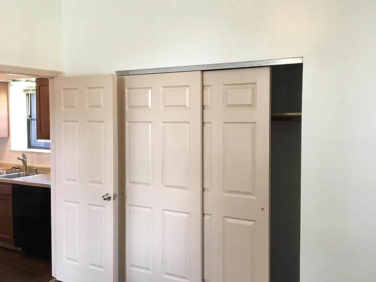 3819 Marine Ave — Photo 11