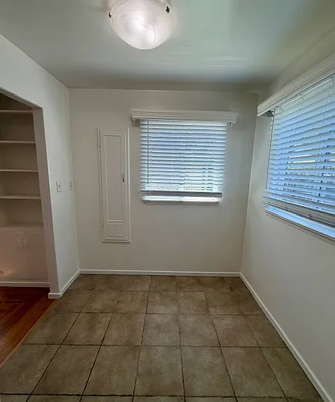 2040 Wellesley St #2040 — Photo 9