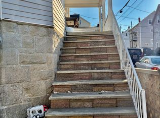 78 Grant St APT 1, Fall River, MA 02721
