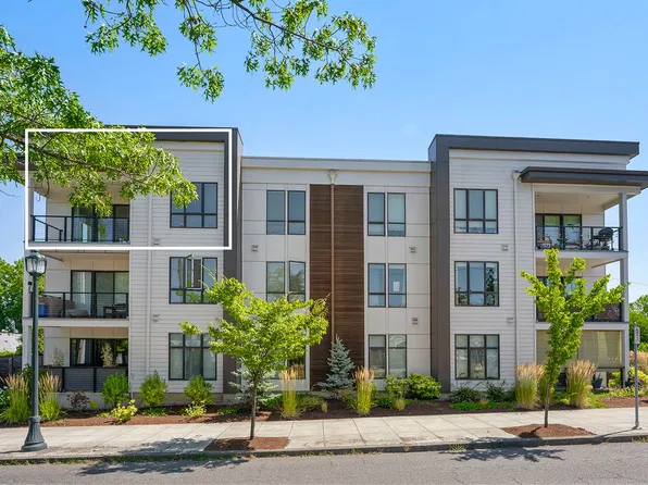 425 NE Bryant St #304, Portland, OR 97211