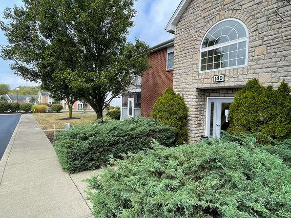 140 Pine Lake Dr APT 8, Erlanger, KY 41018