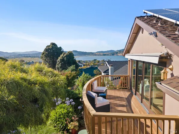17 Privateer Drive, Corte Madera, CA 94925