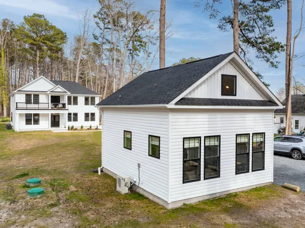 Lilly Plan, Build On Your Lot in Suffolk