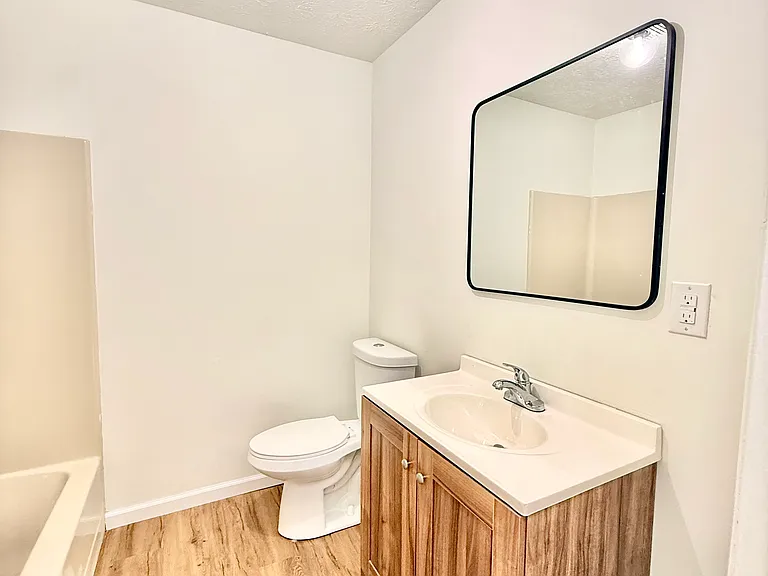 23 Elm St #3 — Photo 8