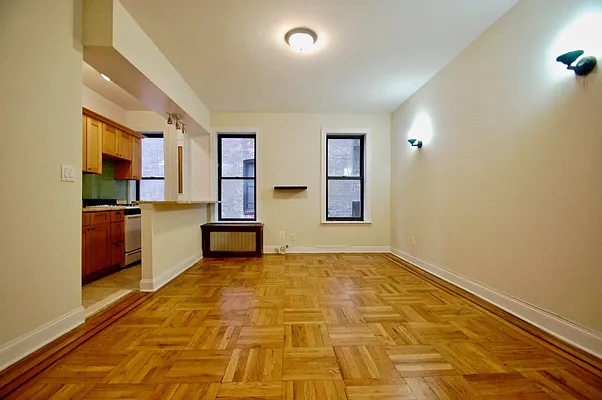 Rented by Bohemia Realty Group | media 17