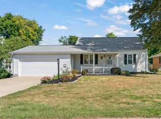 1003 Walnut St, Washington, IL 61571