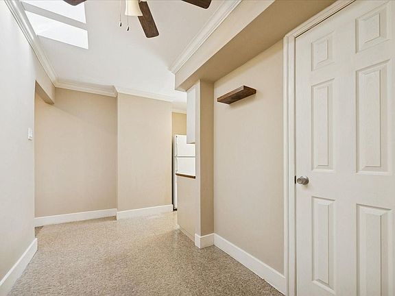 2nd image of 4207 Drake St APT 5
