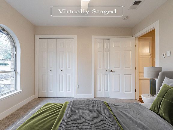 5th image of 2105 Castle Oaks Dr