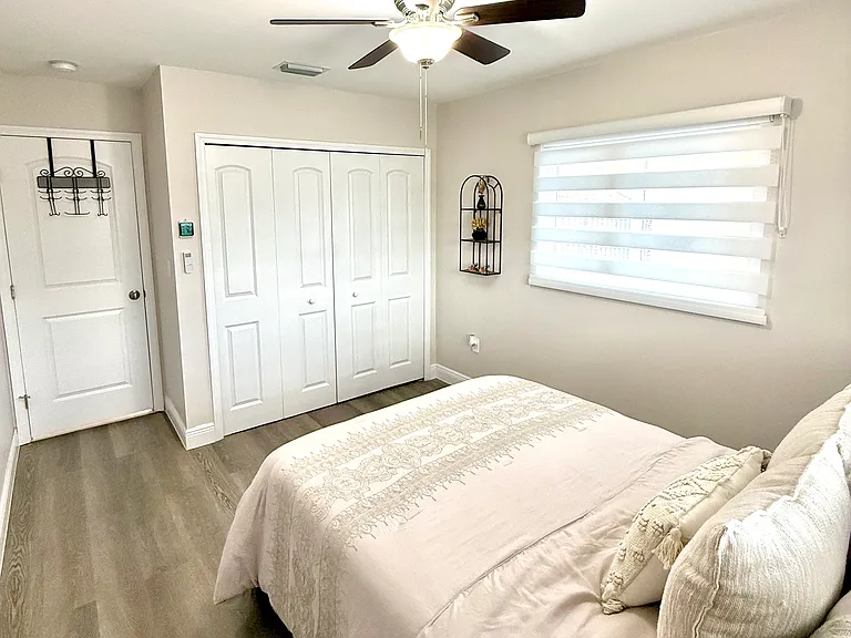 14333 SW 52nd St — Photo 33