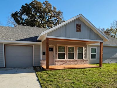 1570 Panama Pl, Dallas, TX, 75215