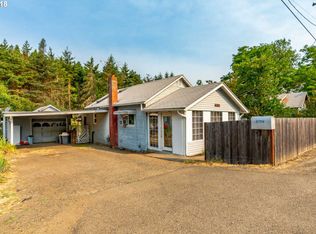 8754 Old Highway 99 N, Roseburg, OR 97470