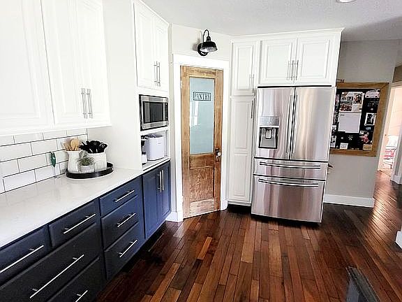 5th image of 1703 W Lincoln Way