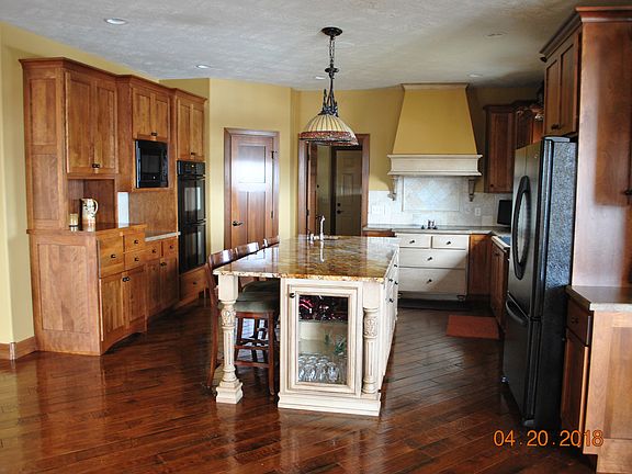 4th image of 47966 Prairie Hills Trl