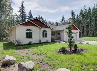 1386 Midcrest Rd, Camano Island, WA 98282