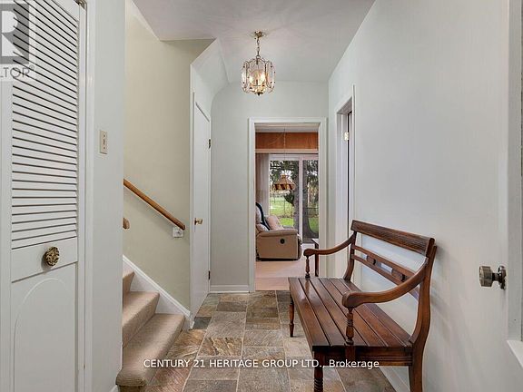 2nd image of 46 Marathon Cres