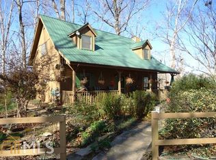 100 Lakeview Dr, Baldwin, GA 30511