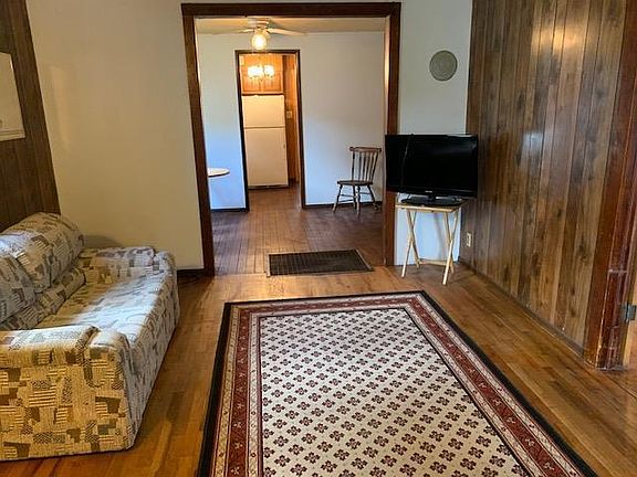 3rd image of 2822 S 23rd St