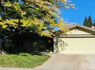 408 Lyndhurst Ave, Roseville, CA 95678