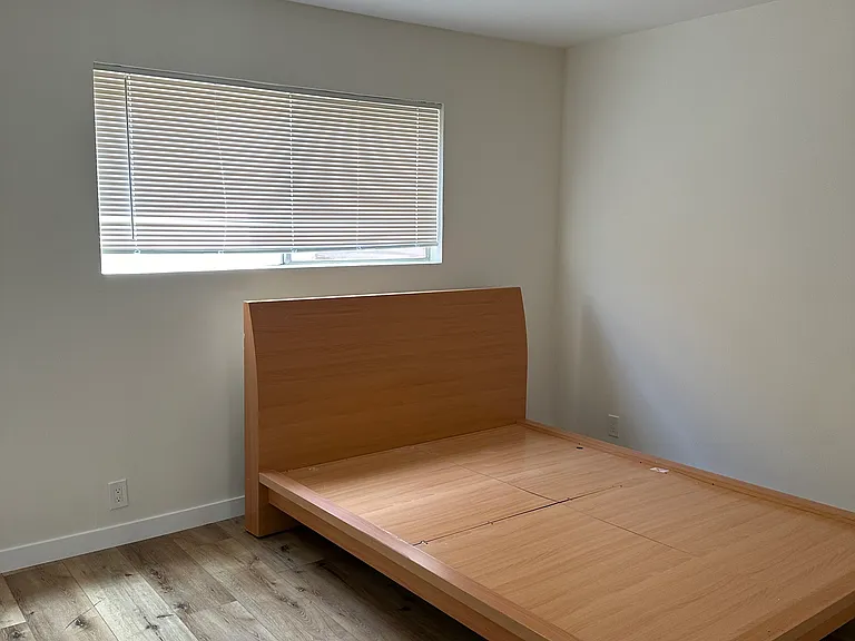 1123 S Sherbourne Dr #102 — Photo 14