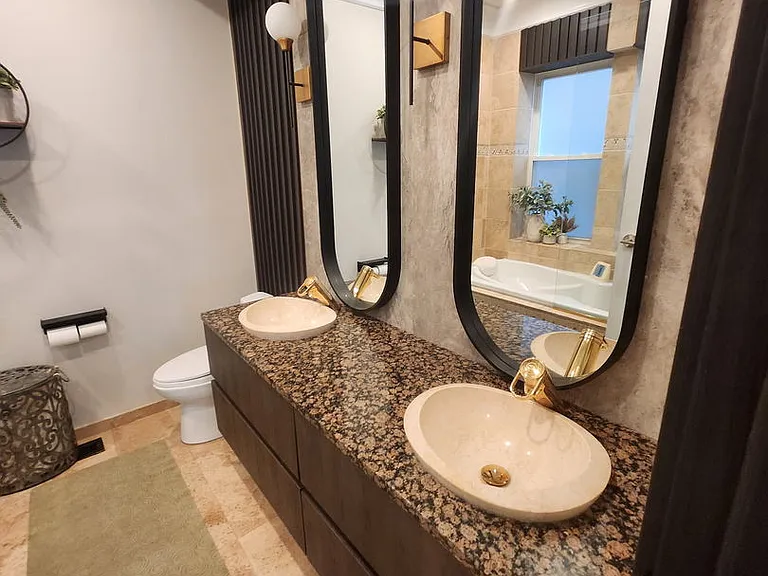 2531 W Cortez St #1 — Photo 8