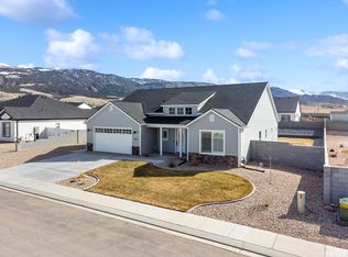 1024 E Southern Homestead Blvd, Enoch, UT 84721