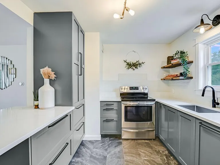 3009 Charlwood Dr — Photo 9