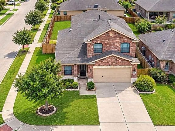 2nd image of 5703 Round Robin Dr
