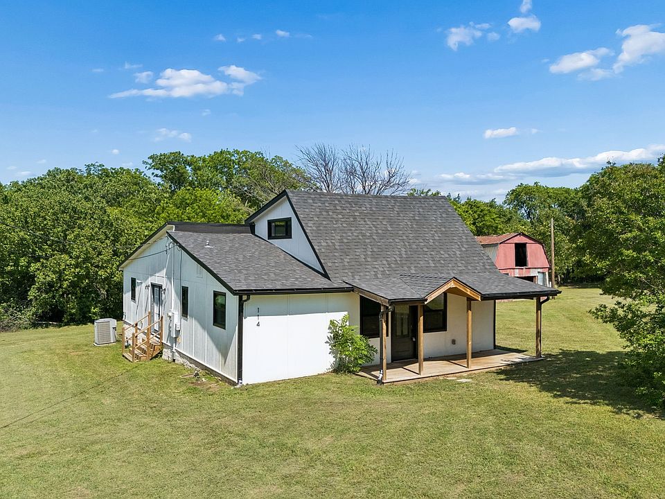 1st image of 114 Harvey Cir