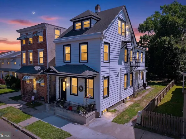 225 Stacy St, Burlington, NJ 08016