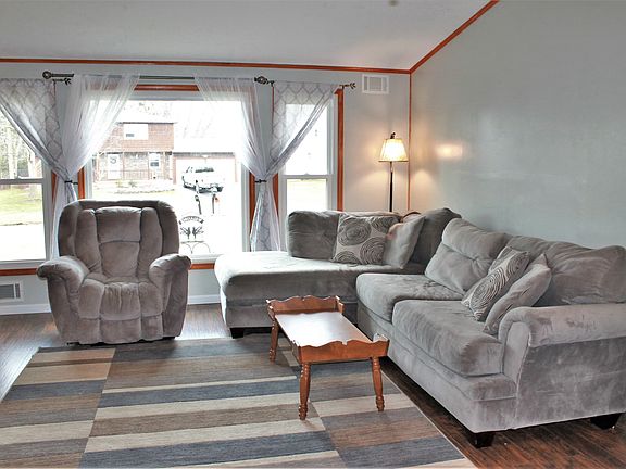 5th image of 235 Gina Way