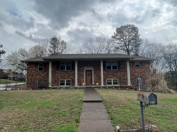 437 Kingsridge Dr, Hixson, TN 37343