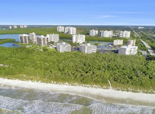 5 Bluebill Ave APT 810, Naples, FL 34108