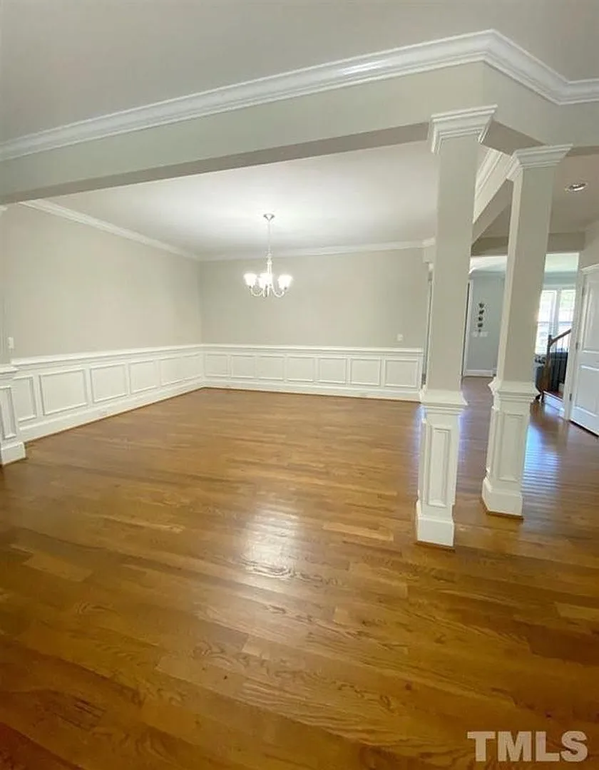 Room in 4 Bedroom Home at Grande Chateau Ln — Photo 4
