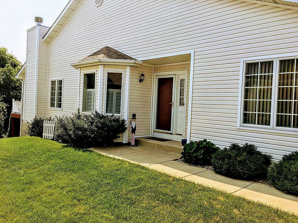 Side Front Entrance