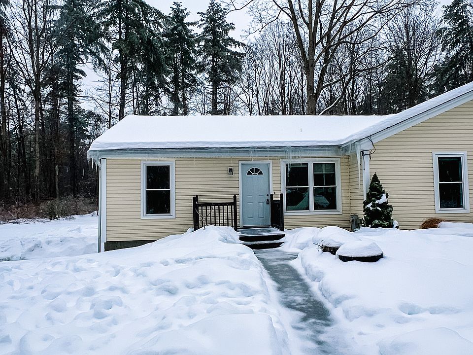 1st image of 11 James Ct #1