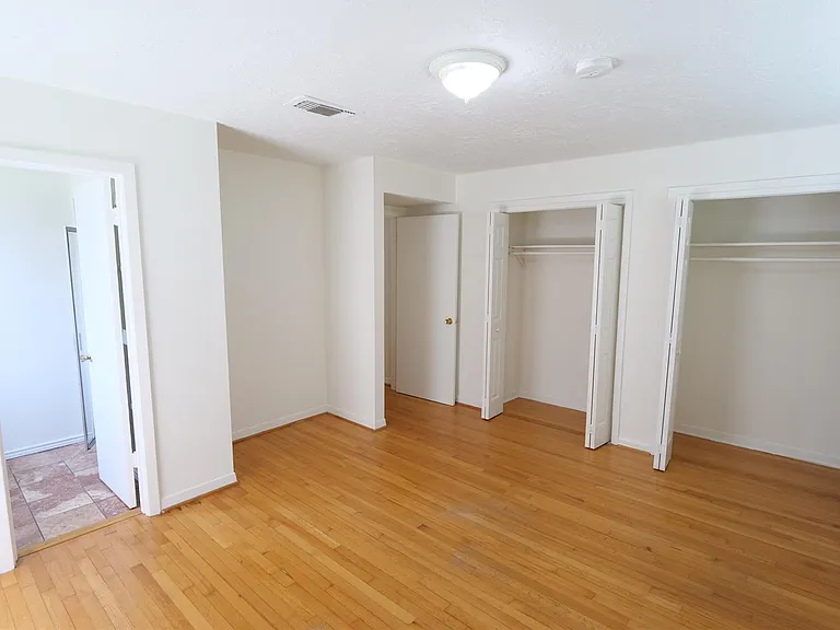 5231 Beechnut St — Photo 24