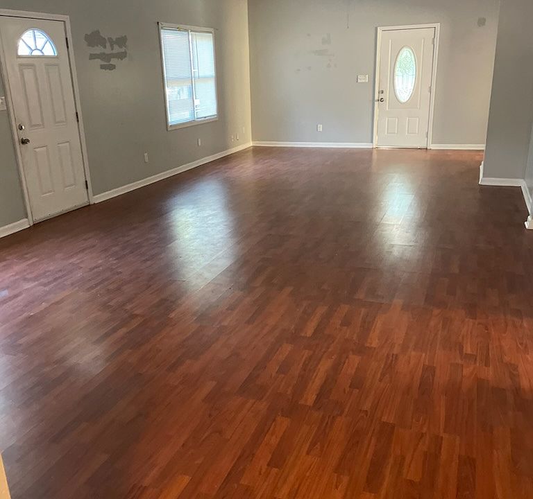 2nd image of 1700 Green St NE