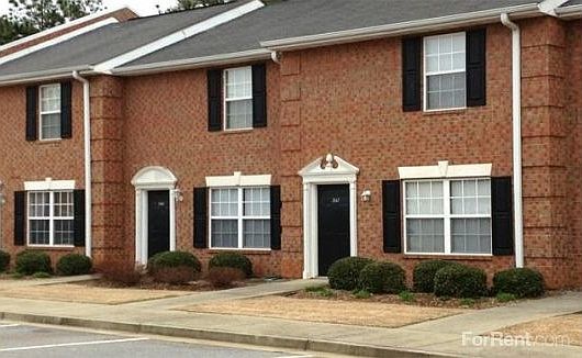 2nd image of 1197 Cedar Shoals Dr