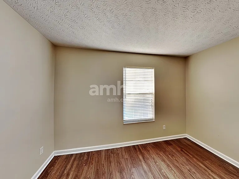 1760 Navion Ct — Photo 17