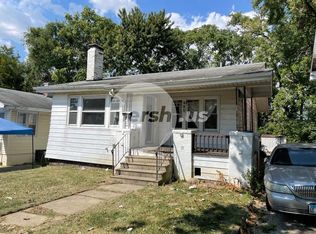 980 W William St, Decatur, IL 62522