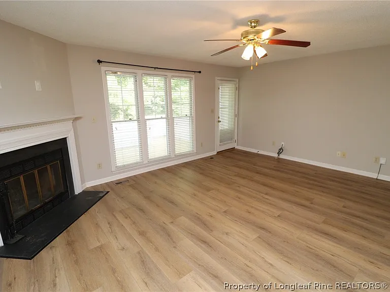 118 Planetree Ln — Photo 5