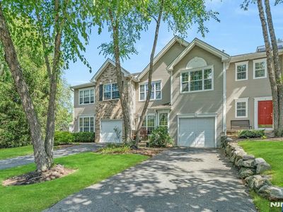 435 Green Mountain Rd, Mahwah, NJ, 07430