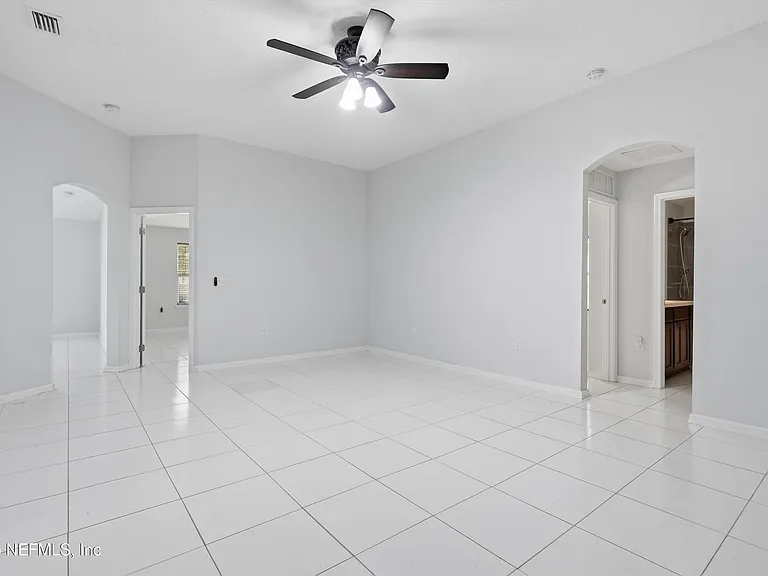 9847 Sailor Dr — Photo 4