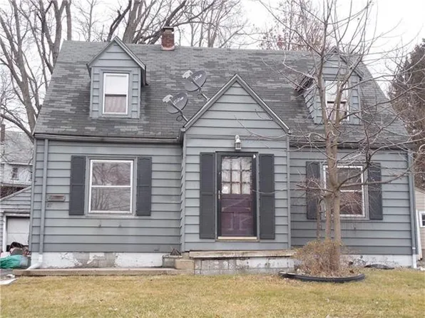 25 Laird Ave, Wheatland, PA 16161