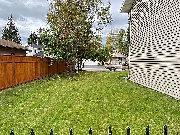 2nd image of 455 Le Ann Dr